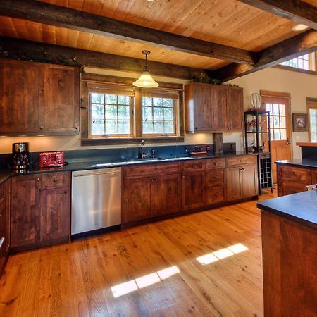 Antler Ridge Lodge بيغ سكاي المظهر الخارجي الصورة