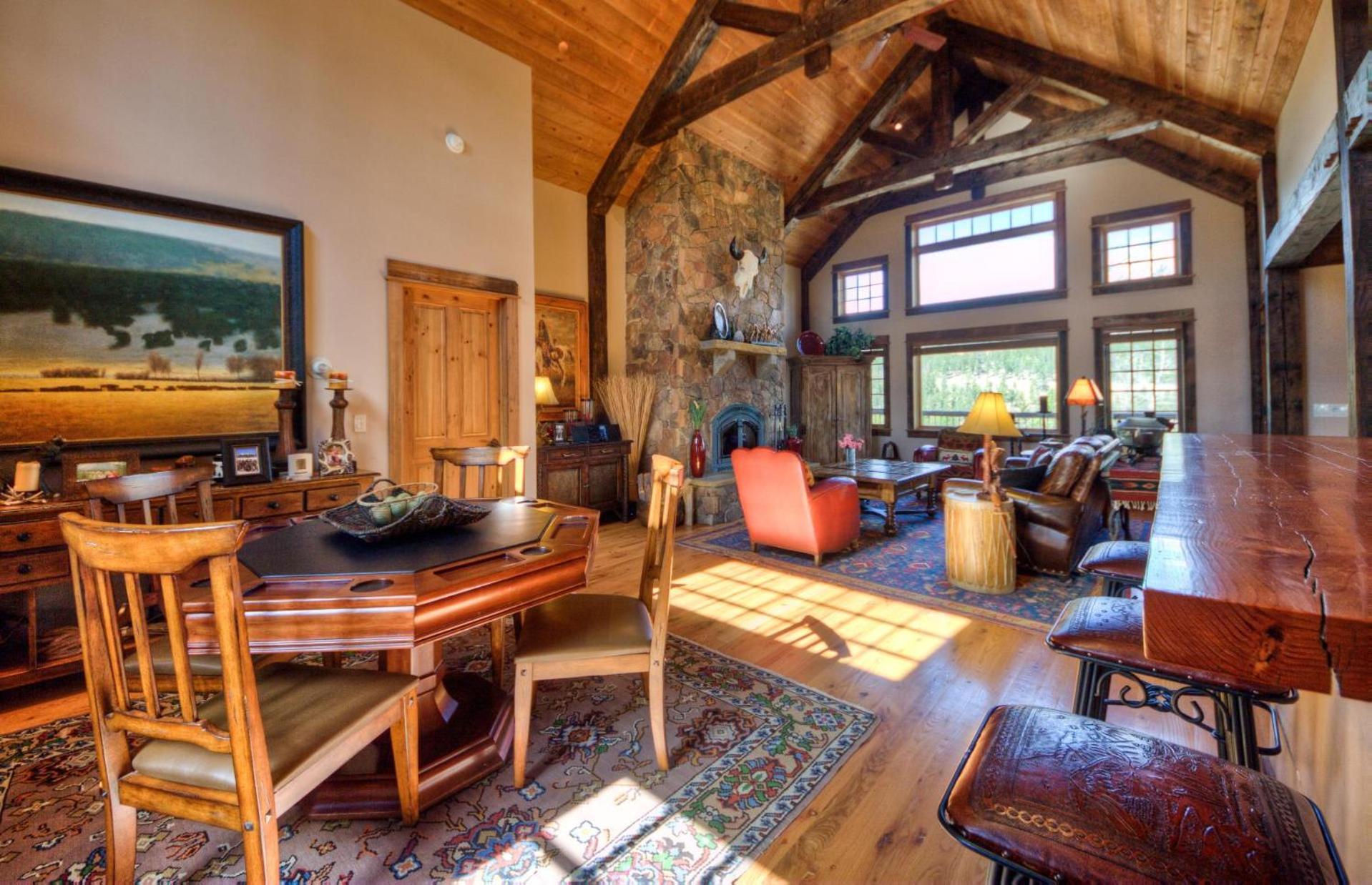 Antler Ridge Lodge بيغ سكاي المظهر الخارجي الصورة